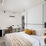 Mazee Paros 3* Naousa (Paros)