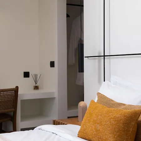 Mazee Paros 3* Naousa