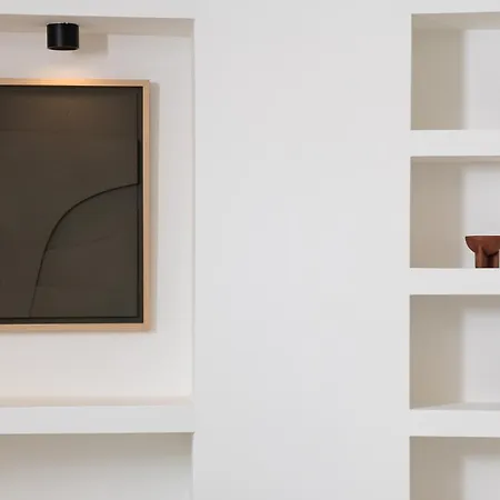 Mazee Paros 나오우사