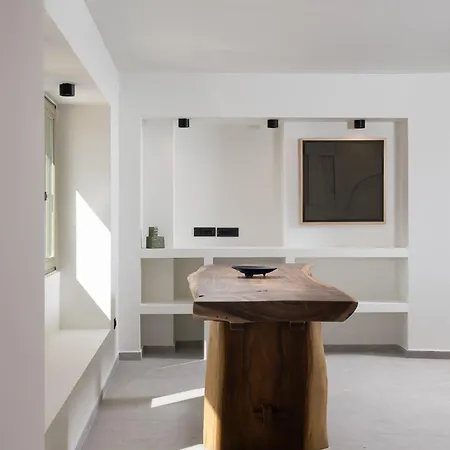 Mazee Paros 호텔 나오우사