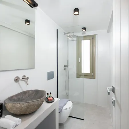 Mazee Paros Hotel Naousa
