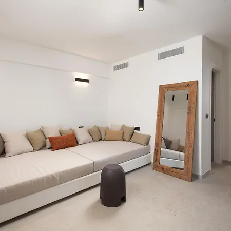 Mazee Paros 호텔 3*