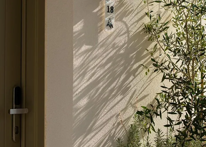 Hotel Mazee Paros 3*